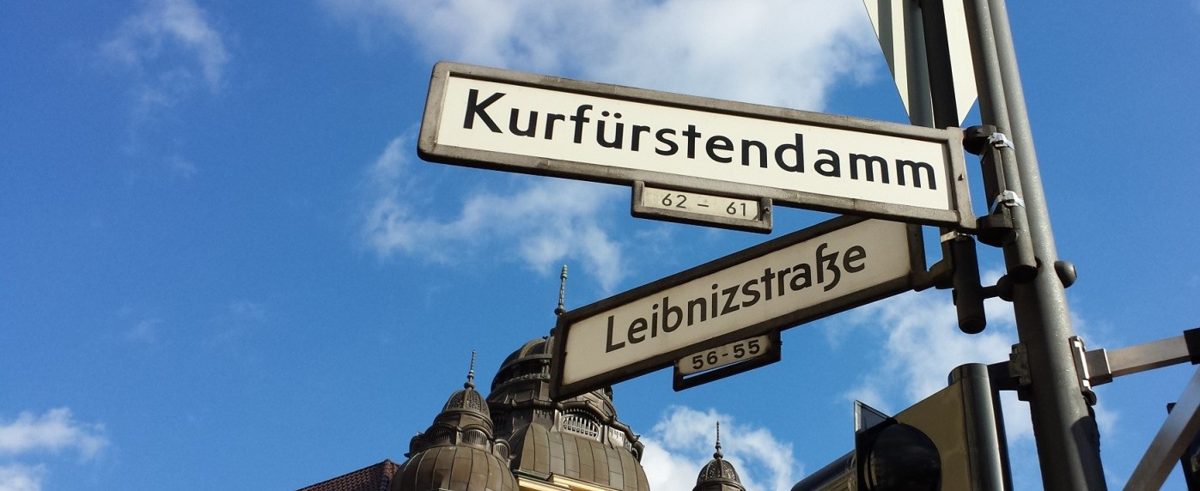 Straßenschilder am Kurfürstendamm